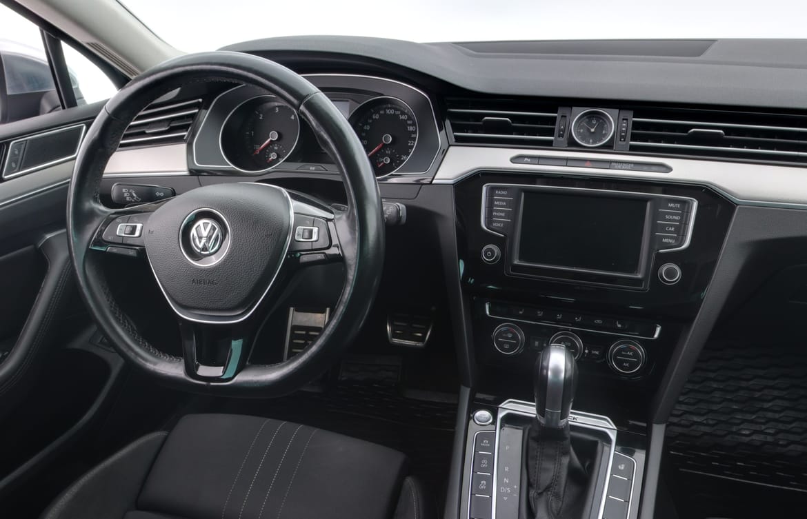 Volkswagen Passat 2017 - miniatyr 8