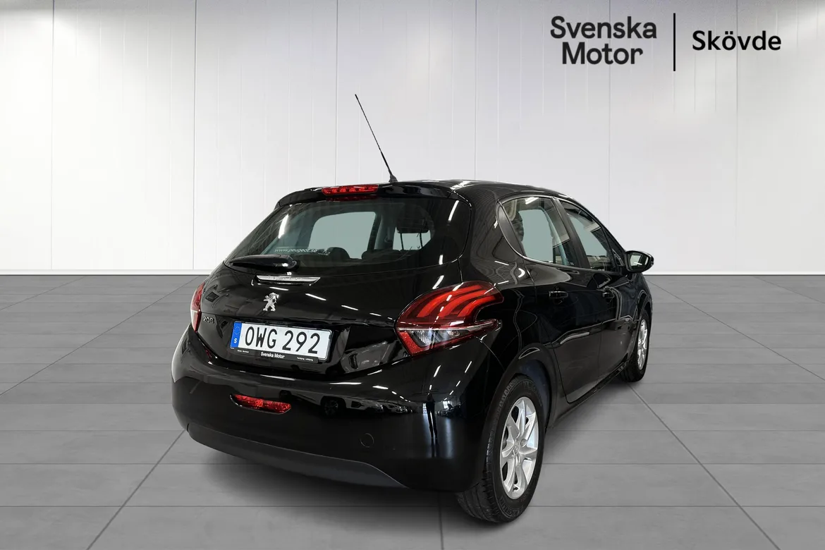 picture of a car