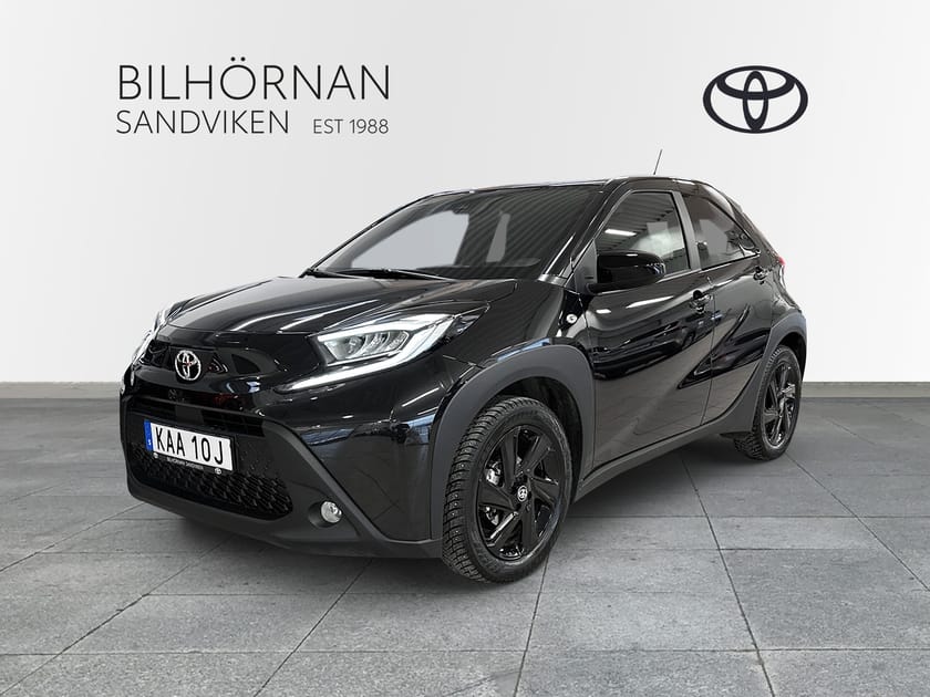 Bild 1 av Toyota Aygo X 1,0 Play Comfort Style Pack Vinterhjul