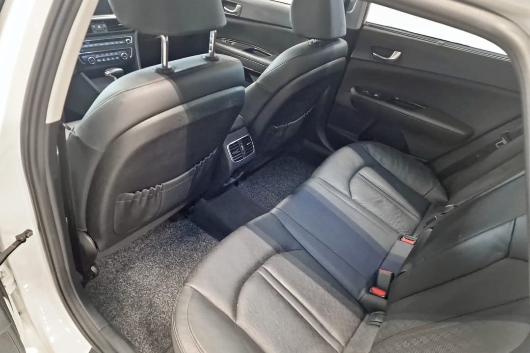 Kia Optima Sport Wagon Plug-in Hybrid