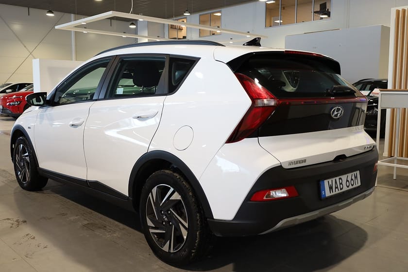 Bild 3 av Hyundai Bayon 1.0 T-GDI DCT Essential Kamera CarPlay Leasbar Rattvärm