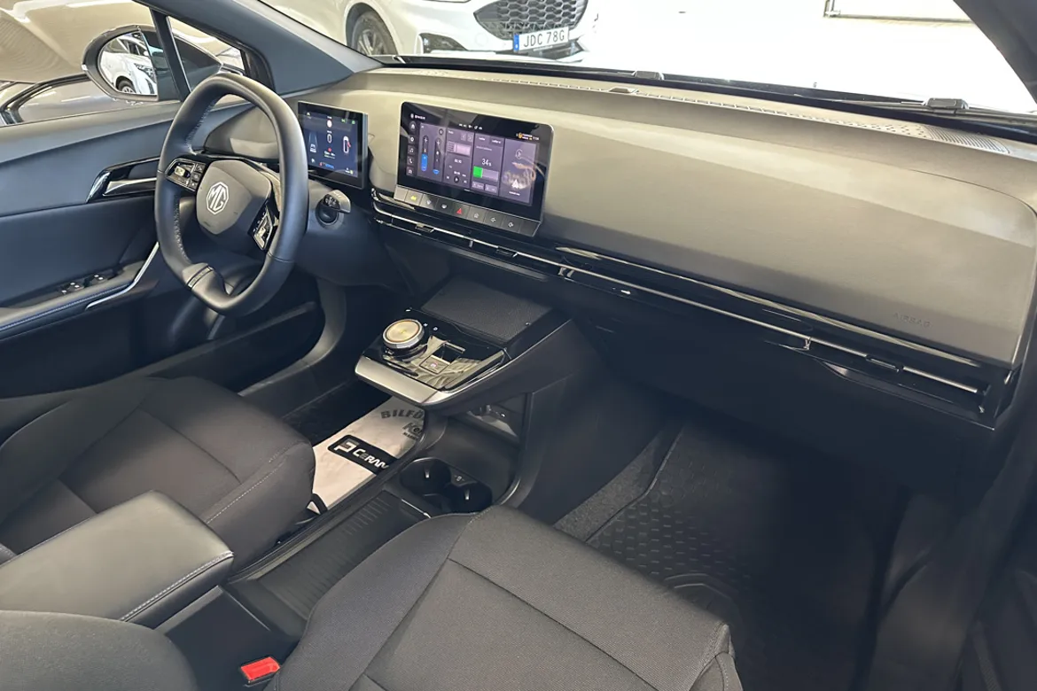 MG 4 Electric Standard Range