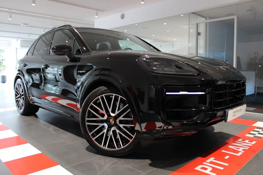 Bild 1 av Porsche Cayenne S E-Hybrid 