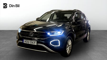 Volkswagen T-Roc TSI150 DSG Pluspaket P-värmare Keyless Cockpit