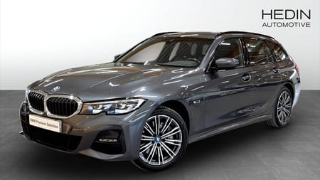 BMW 330e xDrive Touring