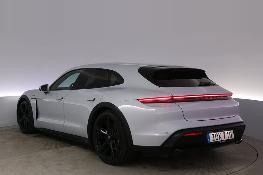 Bild 4 av Porsche Taycan 4 Cross Turismo Läder 18vägsstol BLIS BOSE