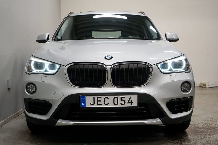 Bild 5 av BMW X1 xDrive20d 190hk Sport line Pano Drag Kamera Rattvärme