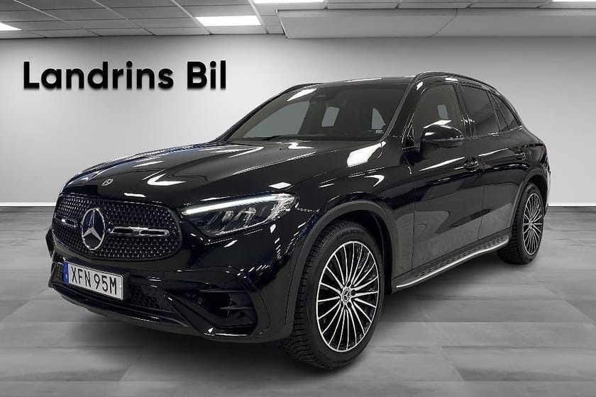 Bild 1 av Mercedes-Benz GLC 220 d 4MATIC AMG Line Drag Värmare Pano Burmester MOMS