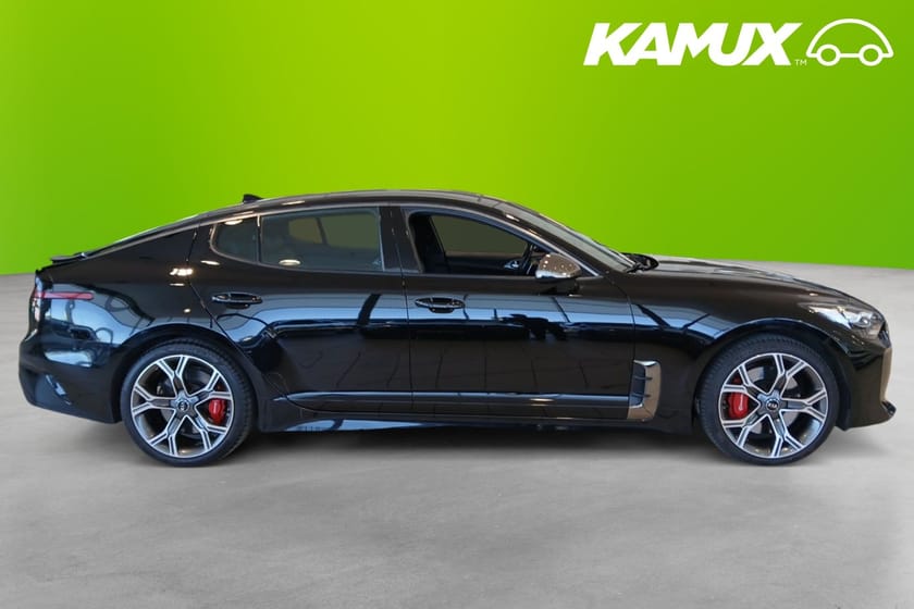 Bild 2 av Kia Stinger GT AWD 3.3 V6 T-GDI Pano H/K 360° 370hk