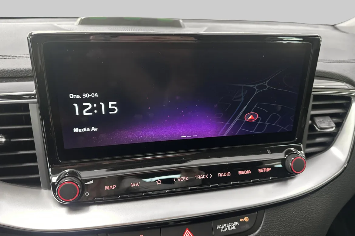 picture of a car