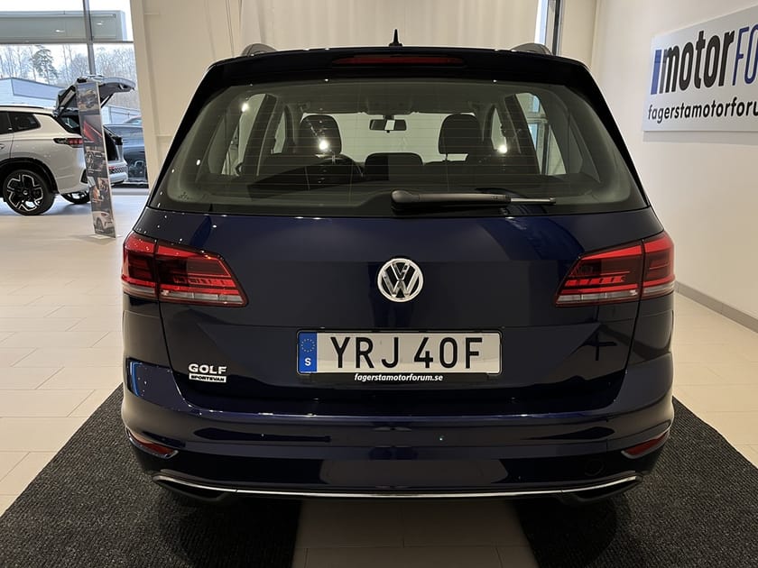 Bild 4 av Volkswagen Golf Sportsvan Comfortline 1.0 TSI 116hk AUT s&vhjul