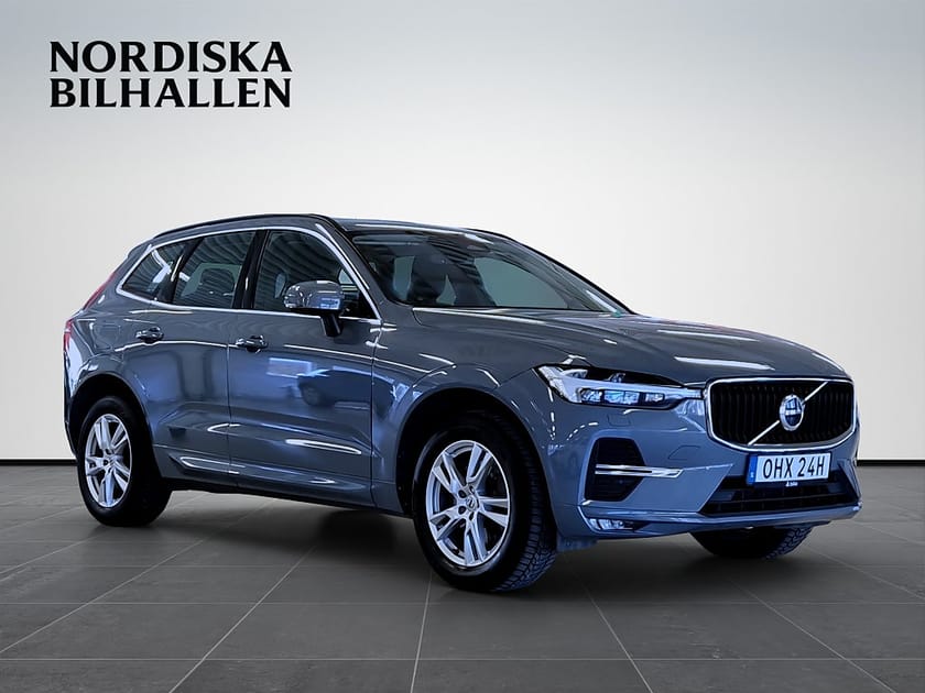 Bild 1 av Volvo XC60 B4 AWD Geartronic Momentum Nyservad Drag Apple Car Värm
