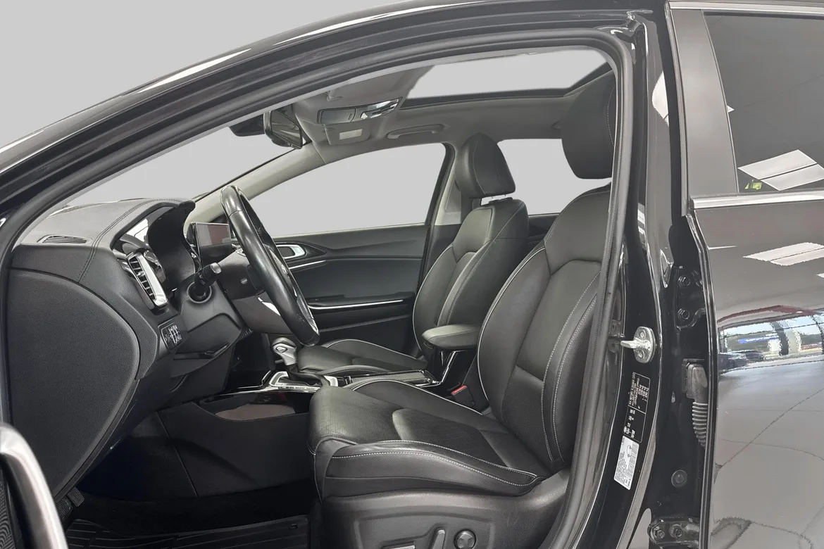 picture of a car