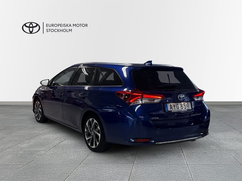 Bild 2 av Toyota Auris Touring Sports Hybrid 1.8  / Active Plus / V-Hjul / Au-Garanti