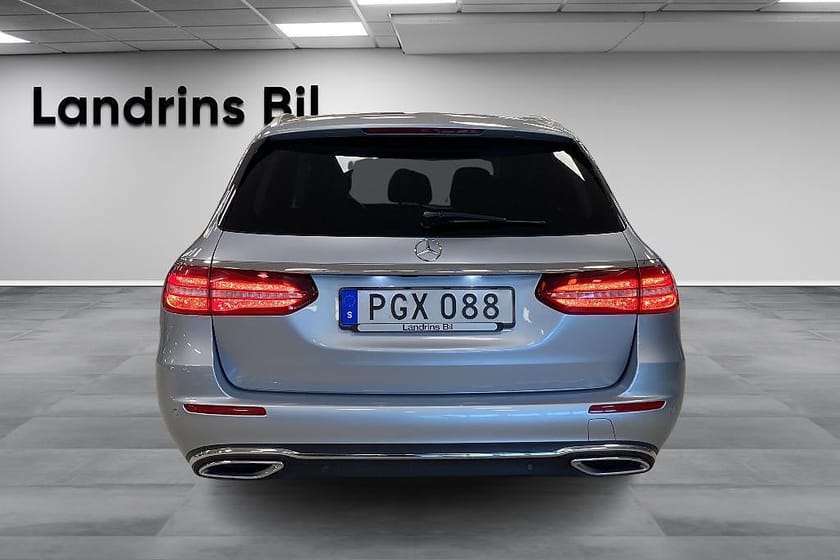 Bild 5 av Mercedes-Benz E 220 T d 4MATIC Navi Dragkrok Värmare