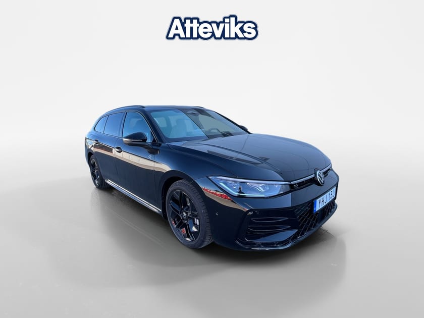 Bild 1 av Volkswagen Passat Sportscombi 2.0 TDI 193hk 4M R-Line *Elstolar/Drag/Kamera*