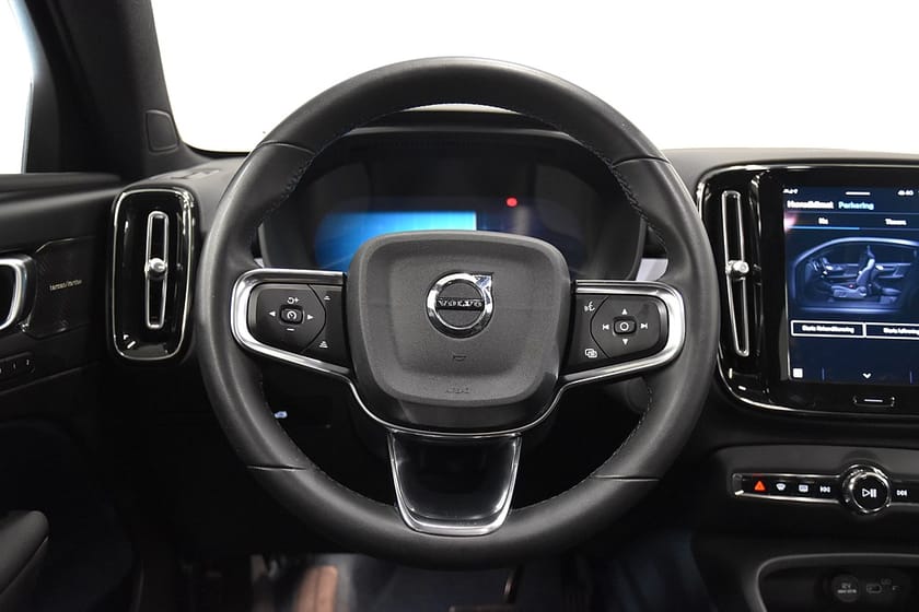 Bild 2 av Volvo C40 Recharge Twin motor Ultimate Pano 360° H/K Drag 408hk