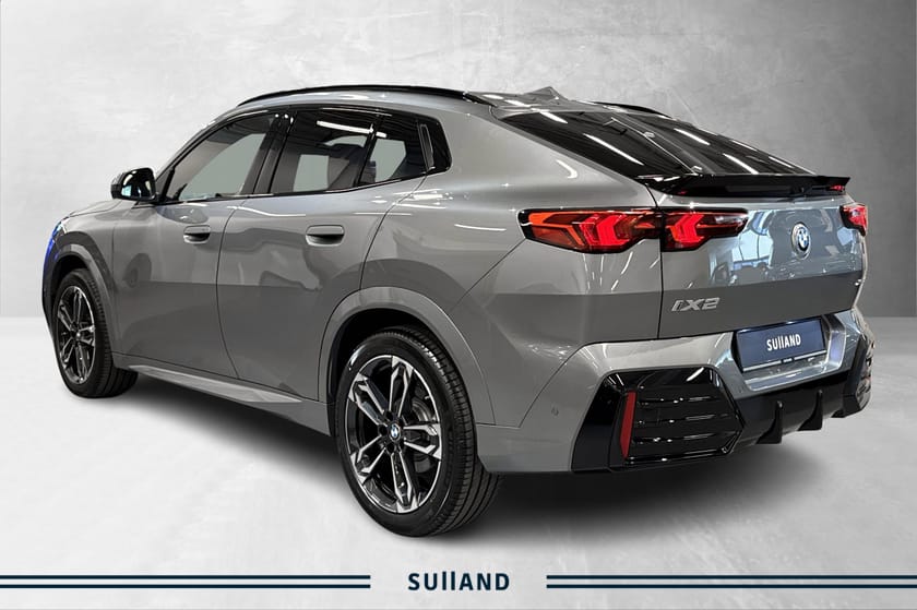 Bilde 3 av BMW iX2 xDrive30 xDrive30/M-Sport/Fully Charged/H&K/El.Krok/El-seter ++