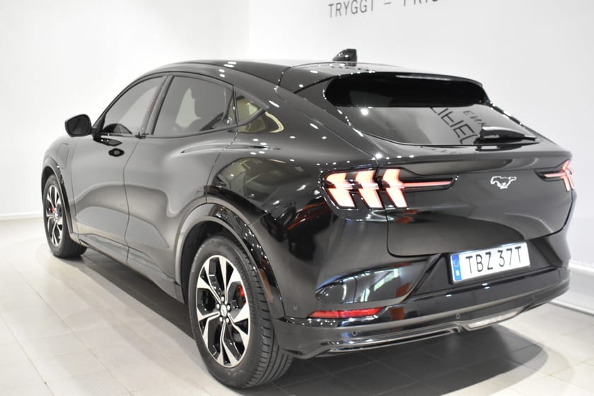 Bild 3 av Ford Mustang Mach-E Long Range AWD LR Teknikpaket+ | Pano | 360" | B&O