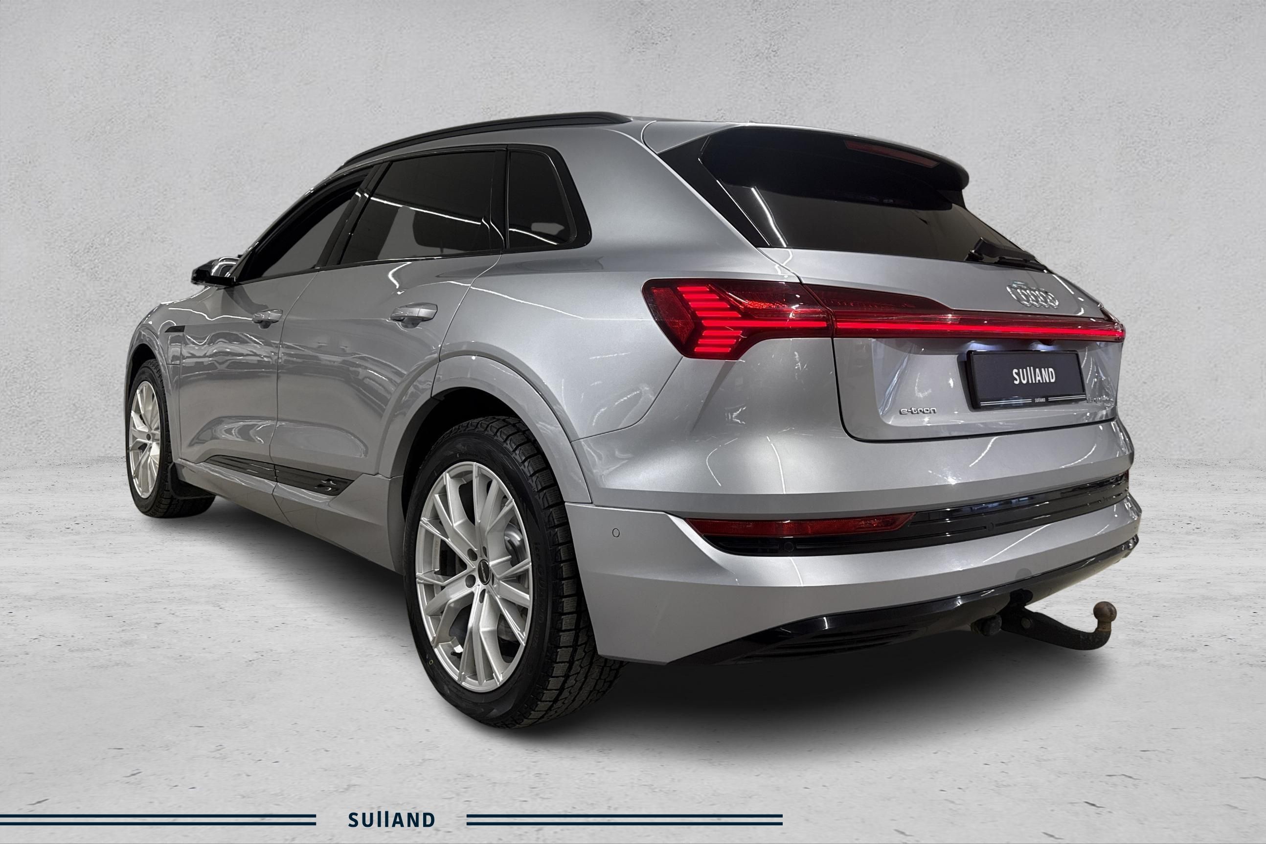 Thumnail bilde 2 av Audi e-tron 55 quattro