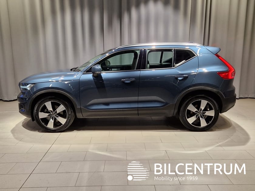 Bild 2 av Volvo XC40 B4 DCT, 197HK MOMENTUM | AUT / NAVI / DRAG