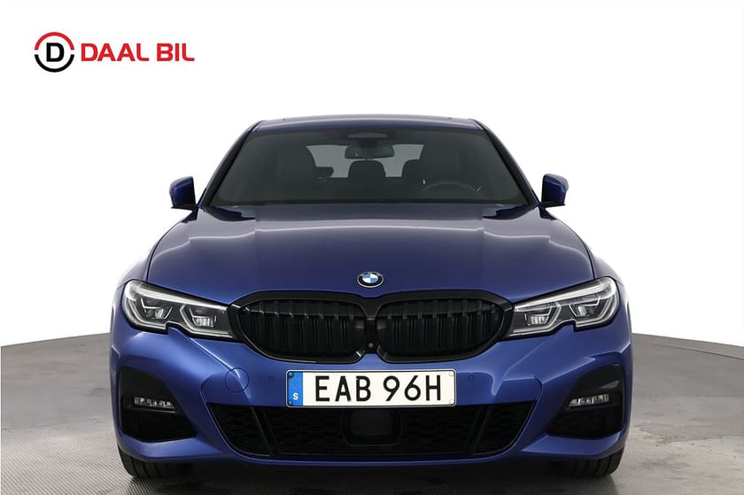 Bild 2 av BMW 330e Sedan 292HK M-SPORT INNOVATION P-VÄRM TAKLUCKA DRAG HUD