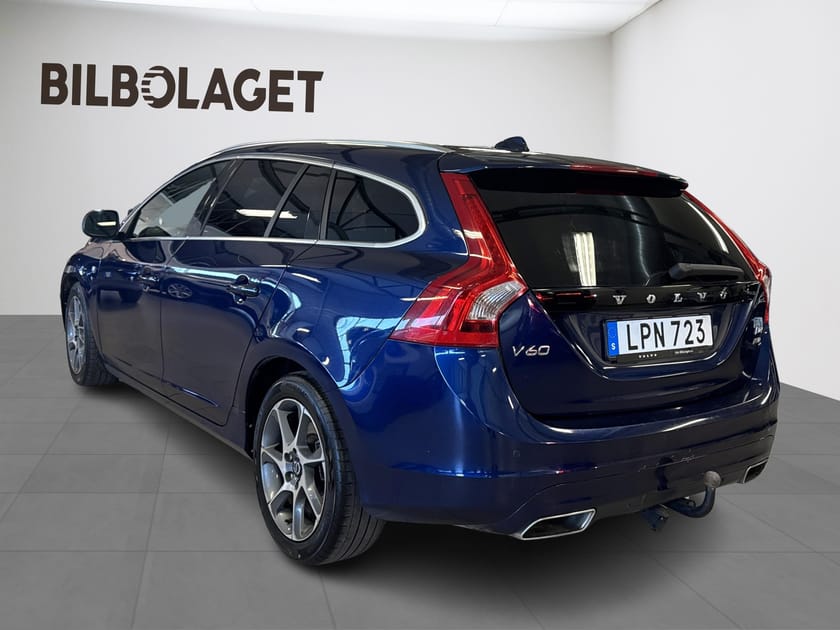 Bild 3 av Volvo V60 D4 AWD Ocean Race Business E PRO
