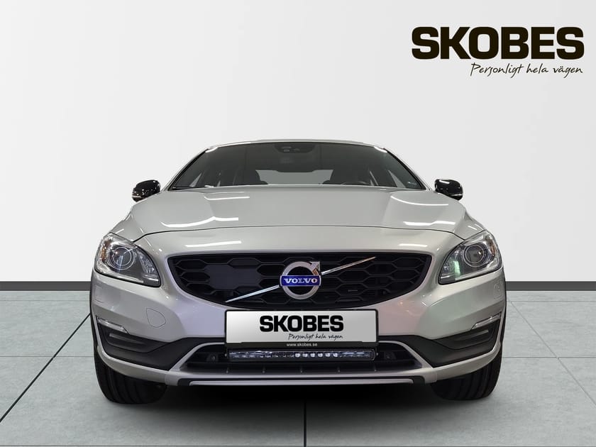 Bild 2 av Volvo S60 Cross Country D4 AWD Summum BE PRO