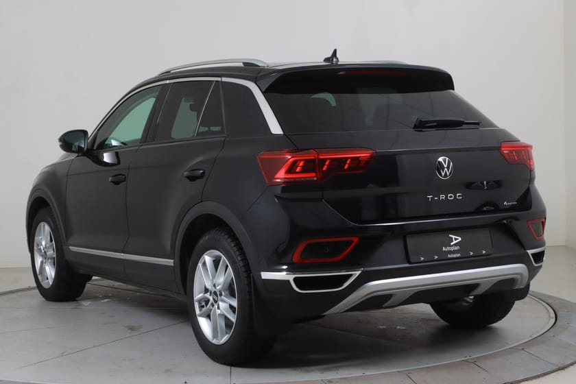 Bilde 3 av Volkswagen T-Roc 2,0 TDI 150hk Style 4MOTION ACC/Krok/Webasto/DAB/BT