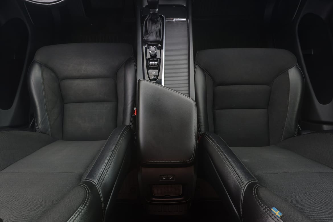 Volvo XC60 2019 - miniatyr 9