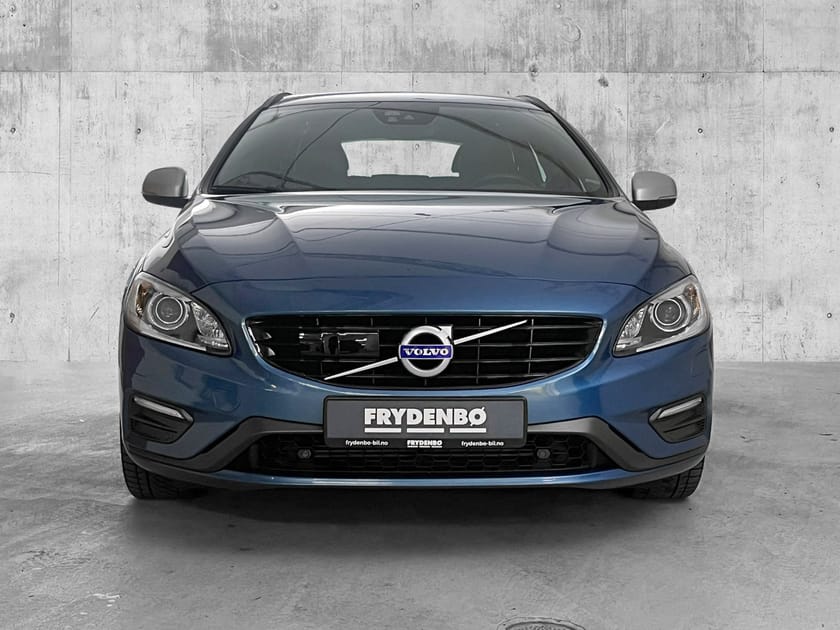 Bilde 3 av Volvo V60 D5 AWD TWIN R-DESIGN VOC|ACC|KAMERA