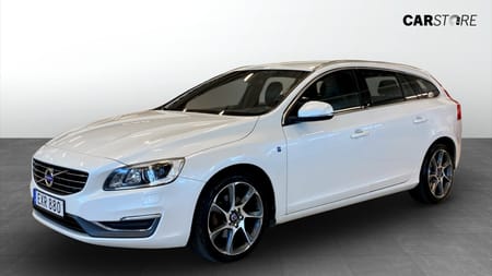 Volvo V60 D4 Manuell 181hk Ocean Race - Drag