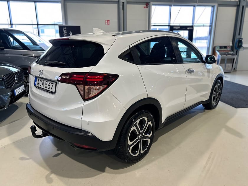 Bild 3 av Honda HR-V 1.6 i-DTEC EXECUTIVE/Drag/Panorama/Vinterhjul/En Ägare/