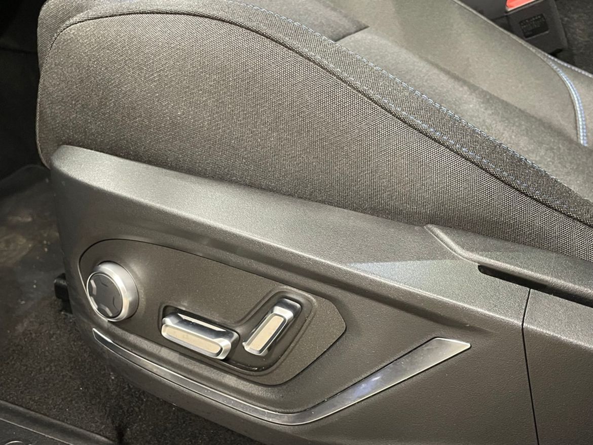 Lynk & Co 01 2023 - miniatyr 10