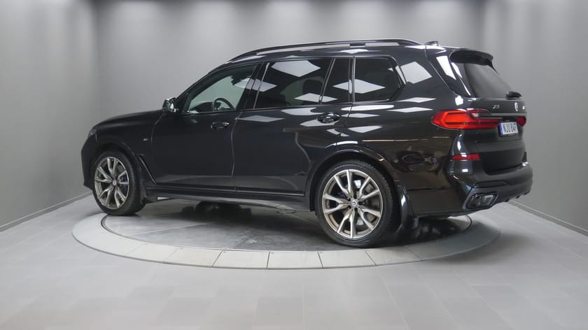 Bild 5 av BMW X7 M50i xDrive Executive Drive Pro/M Sport/Night Vision/Laserljus/Drag