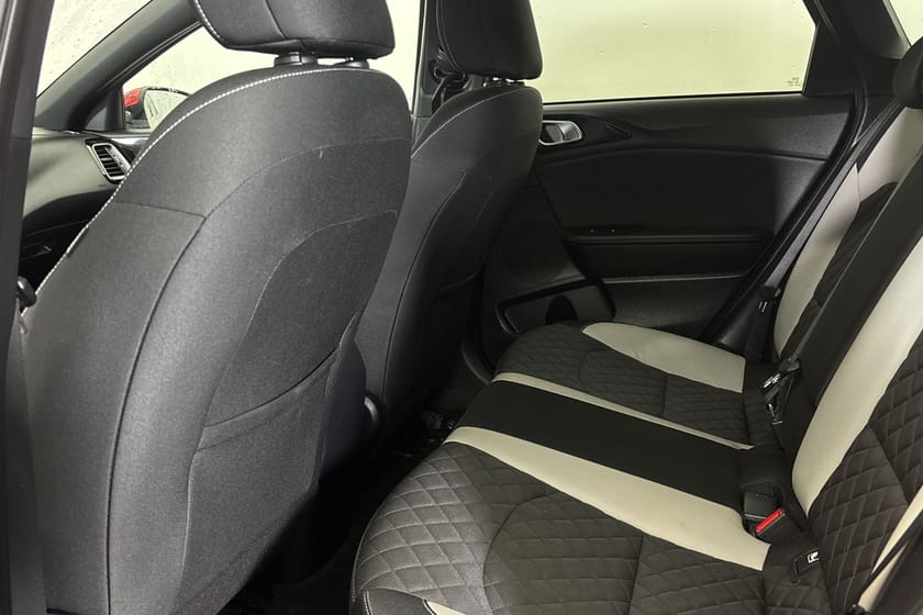 Bild 5 av Kia Ceed Sportswagon 1.4 T-GDI DCT GT-LINE/ LÅG SKATT