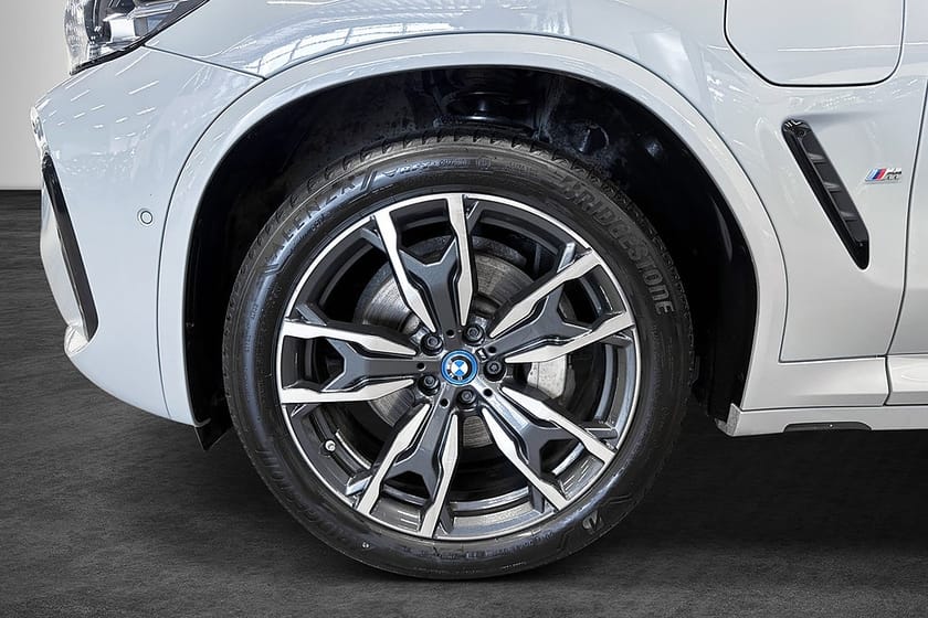 Bild 2 av BMW X3 xDrive30e Steptronic M Sport (292hk) Pano H/K 360° Drag