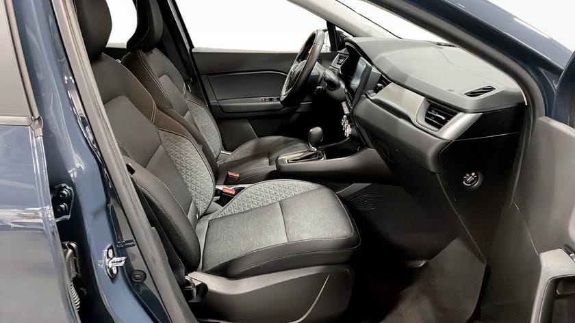 Bild 3 av Renault Captur E-TECH Plugin-Hybrid 160 Plug-in Hybrid Zen 160Hk / CarPlay / Keyless