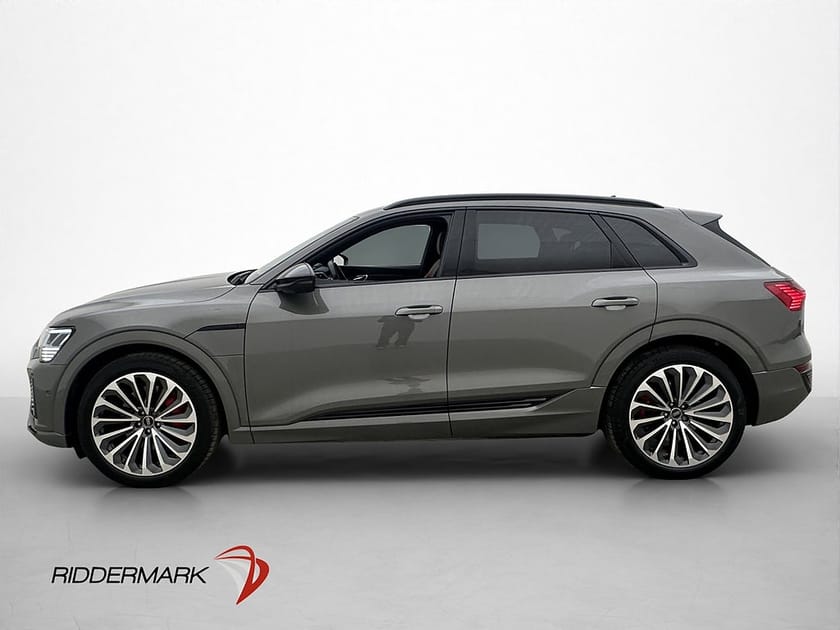 Bild 5 av Audi Q8 55 e-tron quattro Q S Line Pano B&O HuD 360° Skinn 4Zon Drag