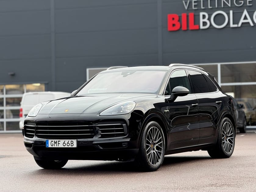 Bild 2 av Porsche Cayenne E-Hybrid TipTronic Drag Luft B-Kamera Navi
