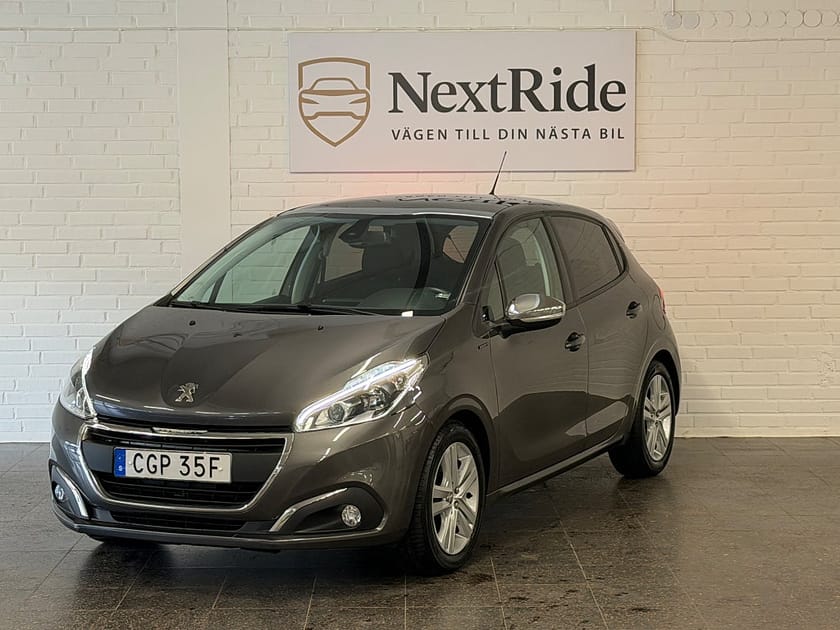Bild 2 av Peugeot 208 5-dörrar 1.2 PureTech 82 Euro 6 | NyKamrem | Panorama