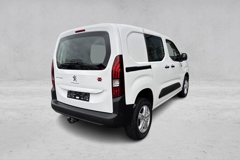 Bilde 5 av Peugeot Partner L1 Mester 1,5 HDi 130hk 4x4 Cruise/Krok/P.Varmer/R.kam