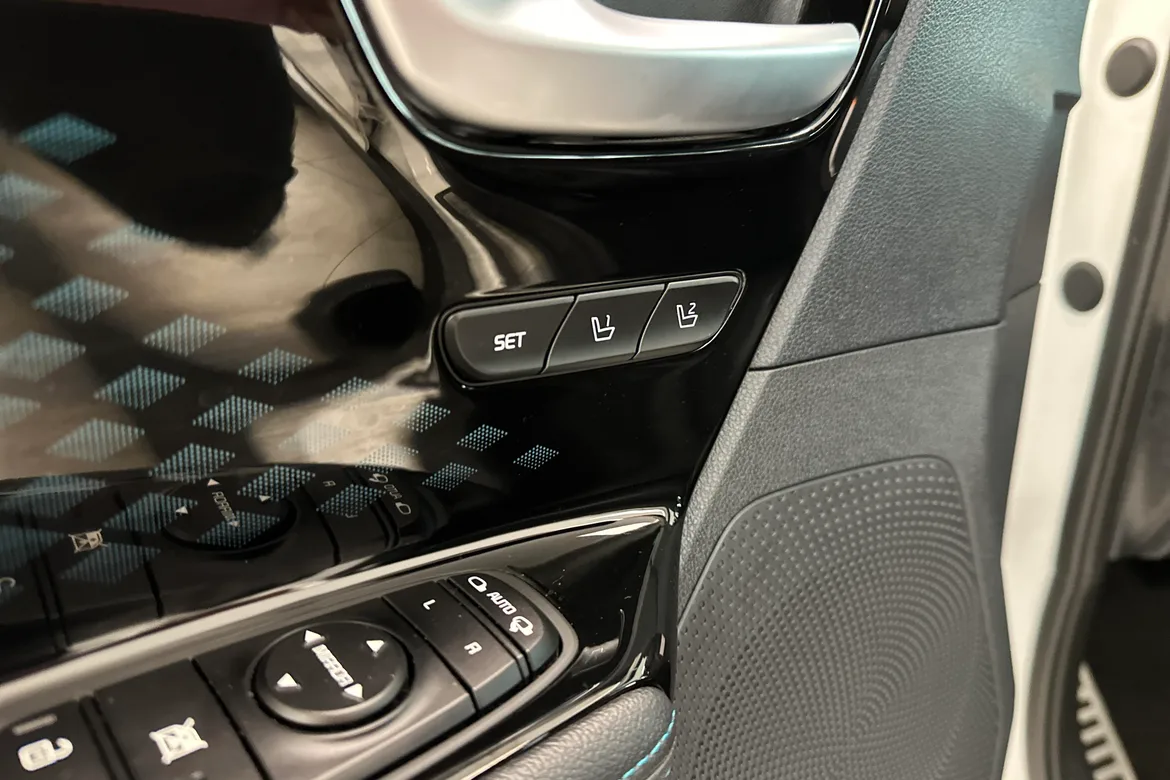 picture of a car