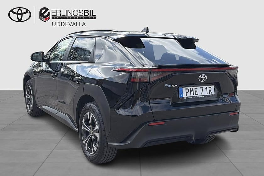Bild 3 av Toyota bZ4X FWD STYLE / ELBIL / APPROVED / MOMSBIL