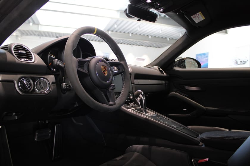 Bild 3 av Porsche 718 Cayman GT4 