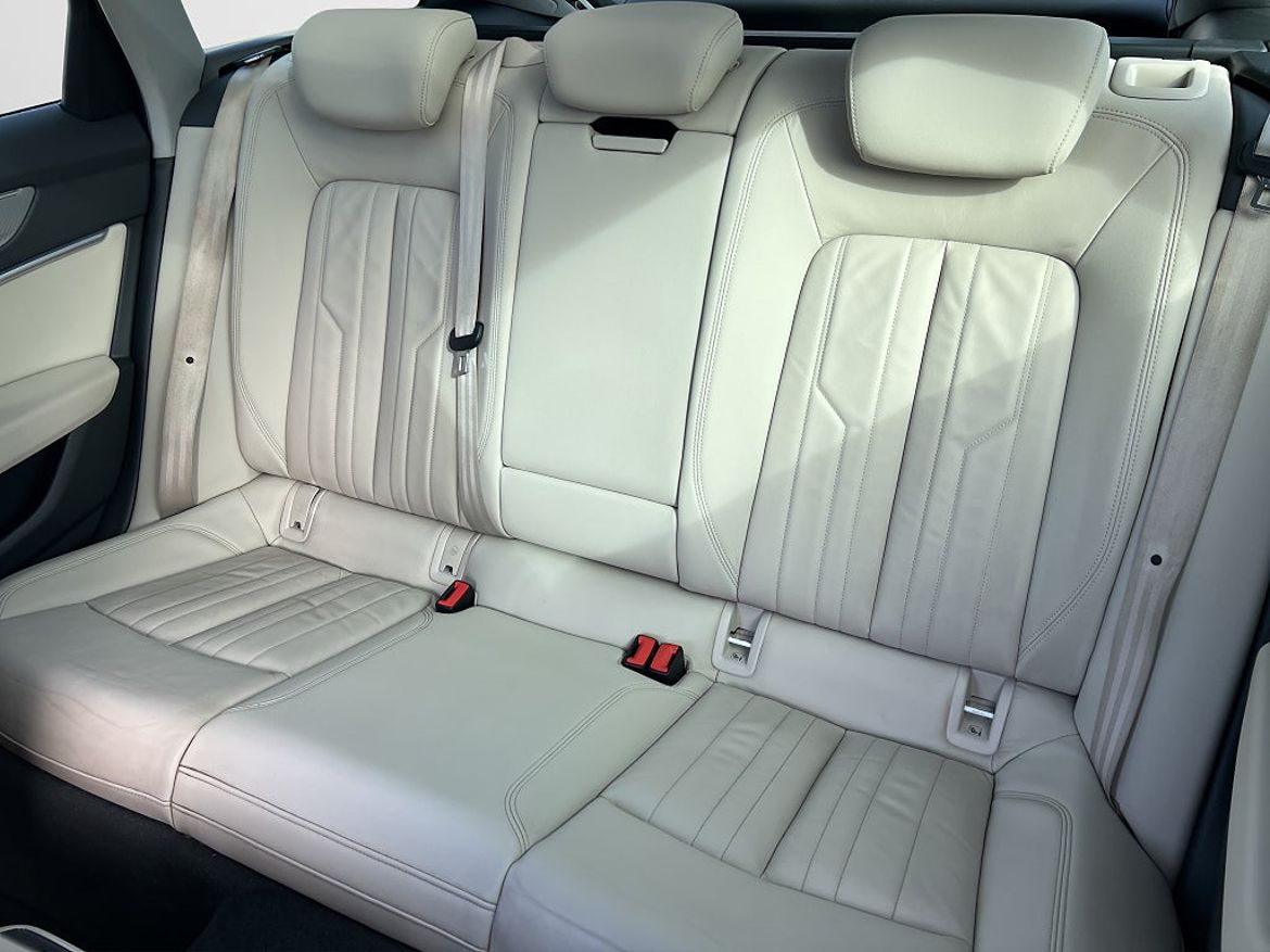 Audi A6 Avant 40 TDI quattro, bild 13 av 19
