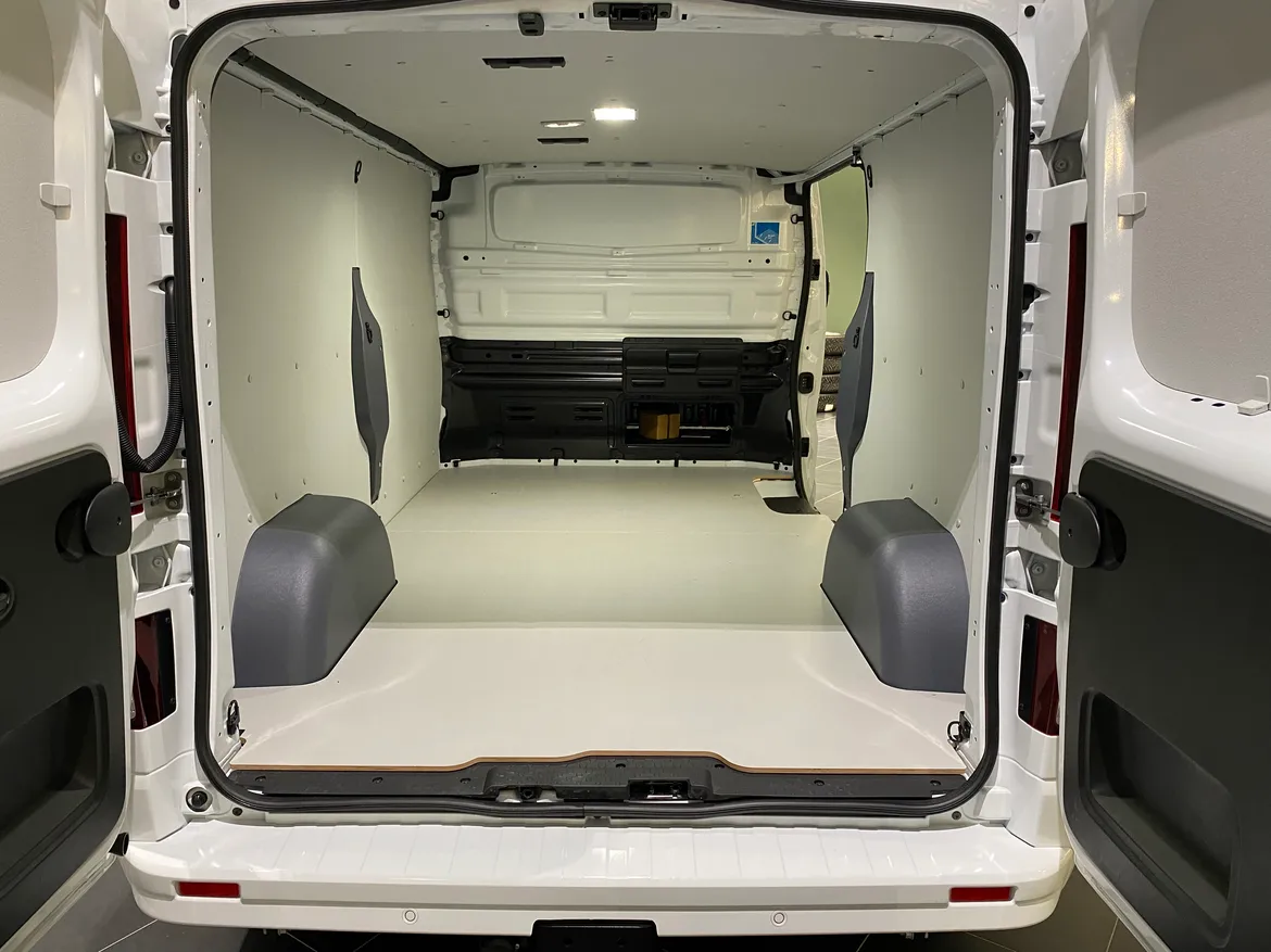 Renault Trafic Skåpbil