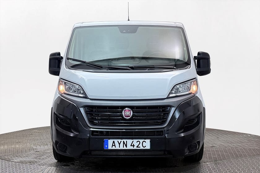 Bild 3 av Fiat Ducato Van Skåpbil 35 3.0 CNG L2H1 Drag 3-sits Kamera P-Sens MOMS