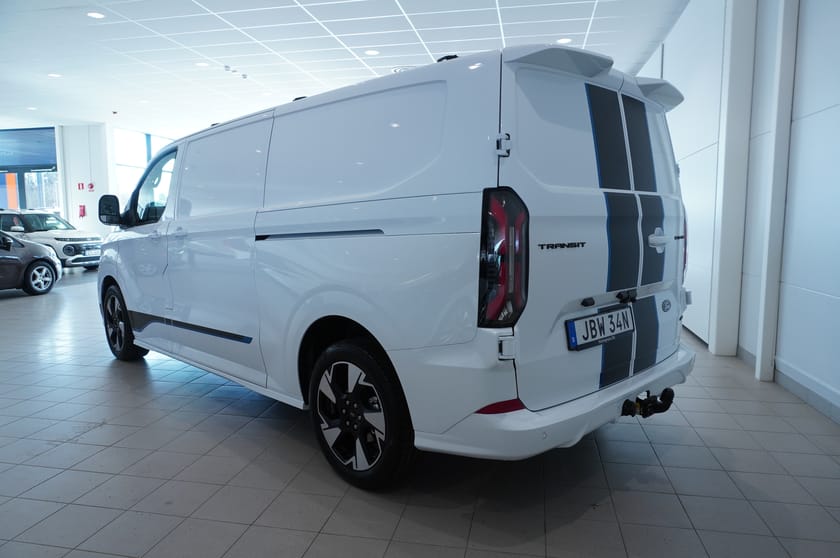 Bild 3 av Ford Transit Custom 320 Skåp Sport 320l LWB 2.0l Ecoblue 170hk 8AT AWD Diesel