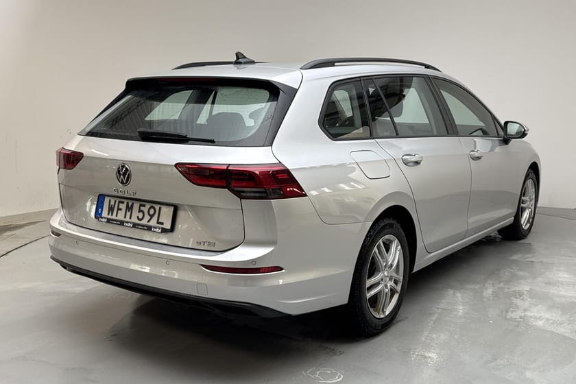 Bild 3 av Volkswagen Golf Sportscombi VIII 1.5 eTSI (130hk)